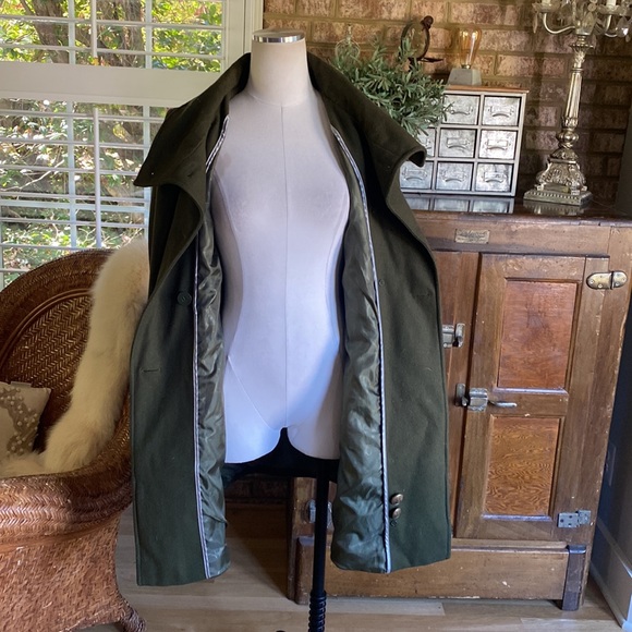 New York & COMPANY MILITARY STYLE BUTTON WOOL BLEND PEA COAT MEDIUM NO BELT - Picture 8 of 10